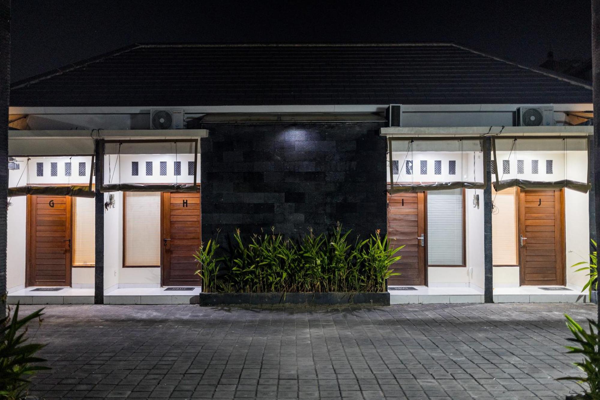 Light House Residence Denpasar  Exterior photo