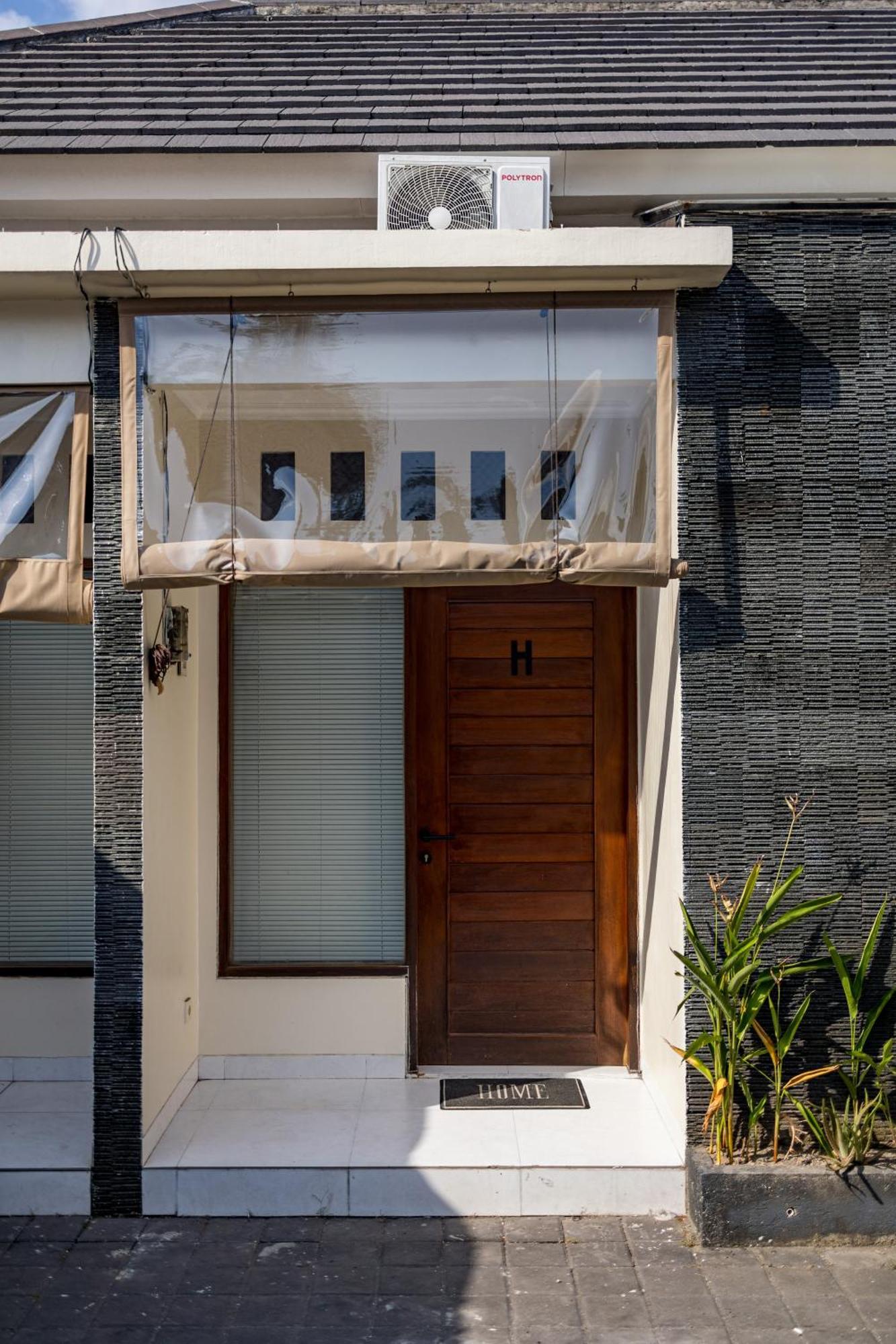Light House Residence Denpasar  Exterior photo